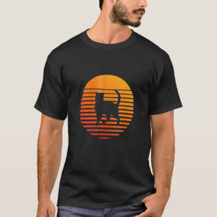 Camiseta Silhueta da Sombra de um Gato em Frente ao Sol