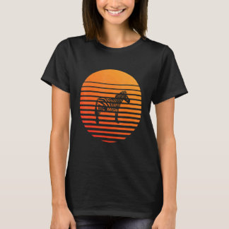 Camiseta Silhueta da Sombra de uma Zebra em Frente a um Sol