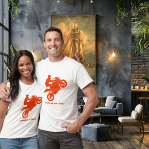 Camiseta Silhueta de Ação de Motociclismo Radical Estilo de