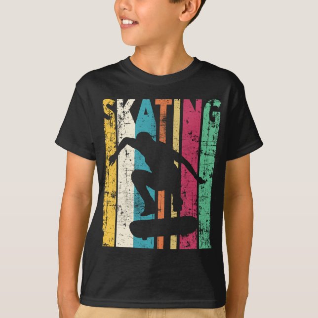 Camiseta Silhueta de navegação de salto de skate retrô (Frente)