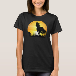 Camiseta Silhueta de Raça de Cavalo Pôr do Sol Árabe