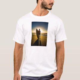 Camiseta Silhueta de surfista durante o nascer do sol
