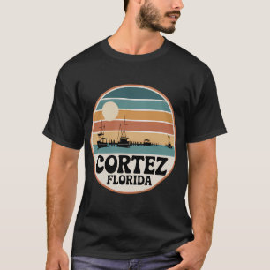 Camiseta Silhueta de Tubarão em Estilo Angustiado