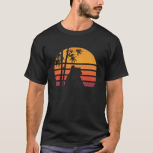 Camiseta Silhueta de Urso Panda em Pôr do Sol Vintage Retro