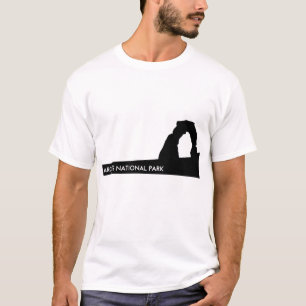 Camiseta Silhueta do Arco Delicado