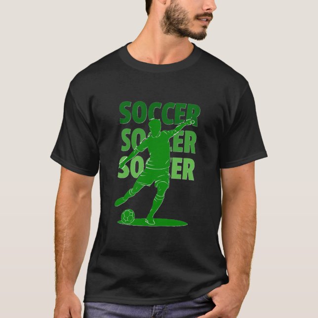 Camiseta Silhueta do jogador de futebol vibrante com texto  (Frente)