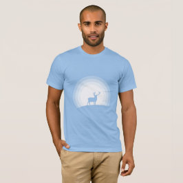 Camiseta Silhueta Majestosa de Veado sob a Luz Lunar