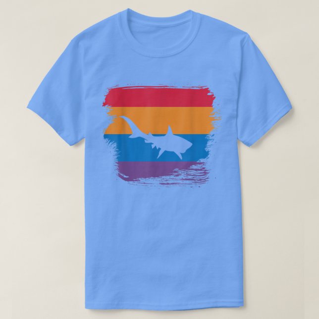 Camiseta Silhueta sombra de tubarão-Tigre com sinalizador c (Frente do Design)