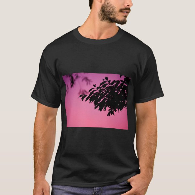 Camiseta Silhuetas de Folhas da Natureza (Frente)