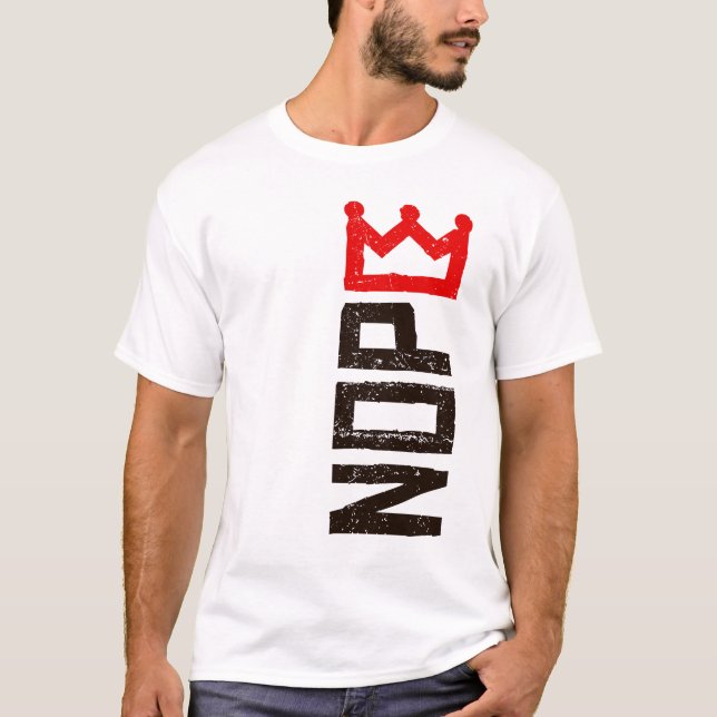 Camiseta Símbolo de Protesto Sem Reis Vertical (Frente)