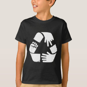 Camiseta Símbolo de reciclagem pedra papel tesoura mão engr