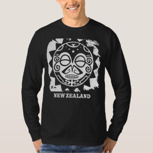 Camiseta Símbolo Máscara de Cultura Maori Haka Nova Zelândi