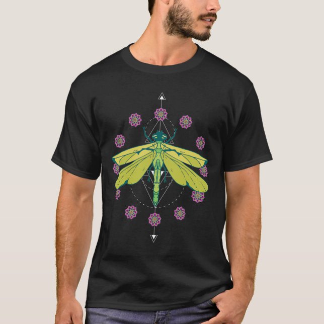 Camiseta Símbolos de Libélula Magia Mandala Inseto (Frente)