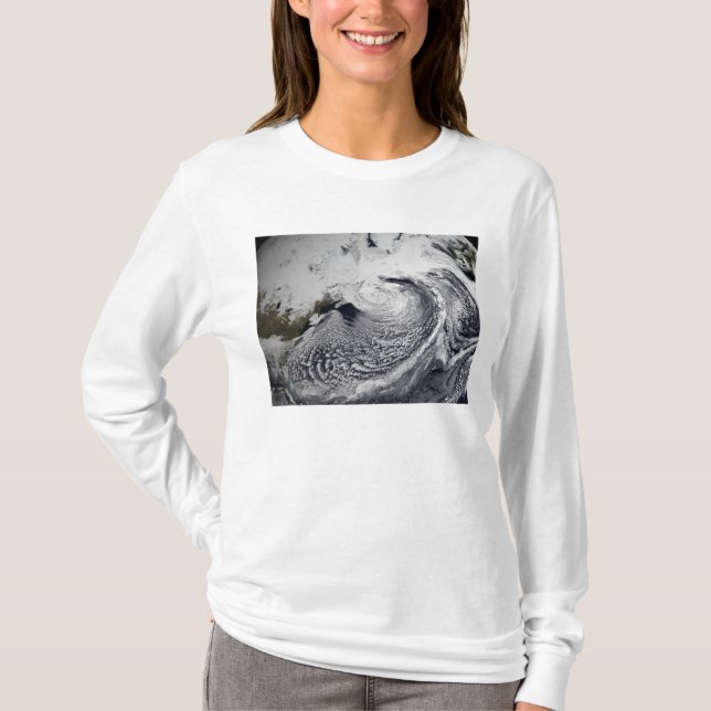 Camiseta Simulação em nuvem de um dia solteiro 3 (Frente)