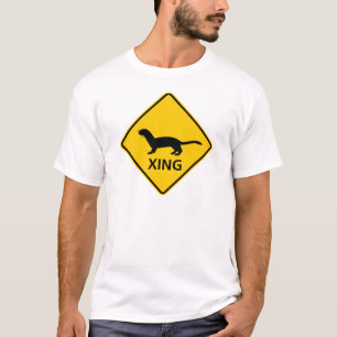 Camiseta Sinal da estrada do cruzamento da doninhas/doninha