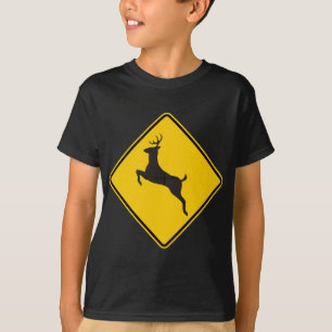Camiseta Sinal da estrada do cruzamento dos cervos