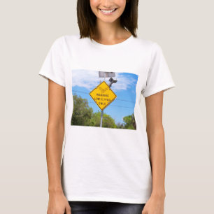 Camiseta Sinal de Ausência Voadora Baixa