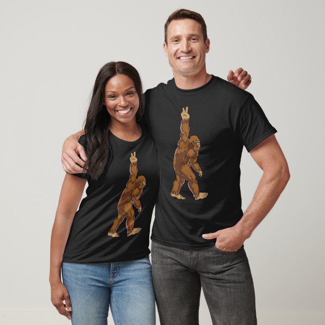 Camiseta Sinal de Paz Bigfoot (Unissex)