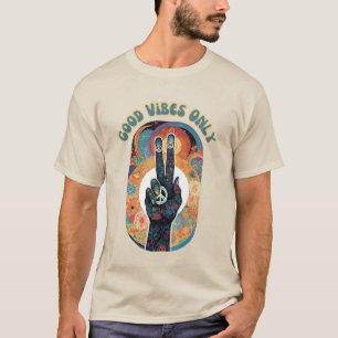 Camiseta Sinal de Paz entre Flores: Belas Víblias Apenas