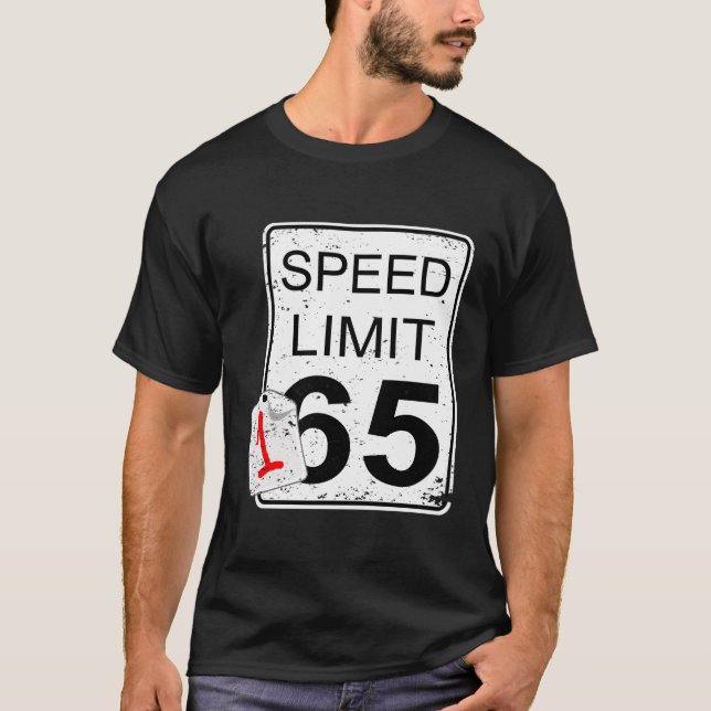 Camiseta Sinal de velocidade-limite de Cara do carro dirigi (Frente)