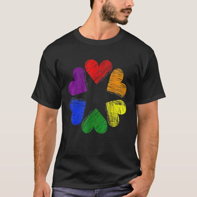 Camiseta Sinalizador de Bgbt Coração Círculo Arco-Íris De C (Frente)