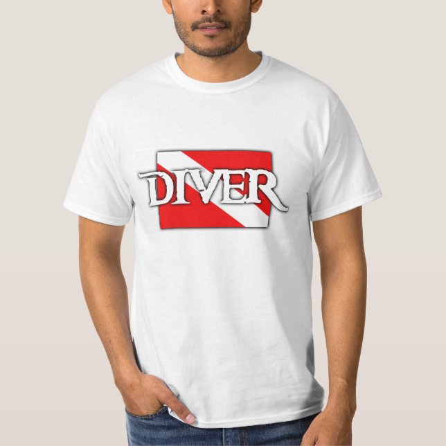 Camiseta Sinalizador de Dive no estilo Pirate (Frente)