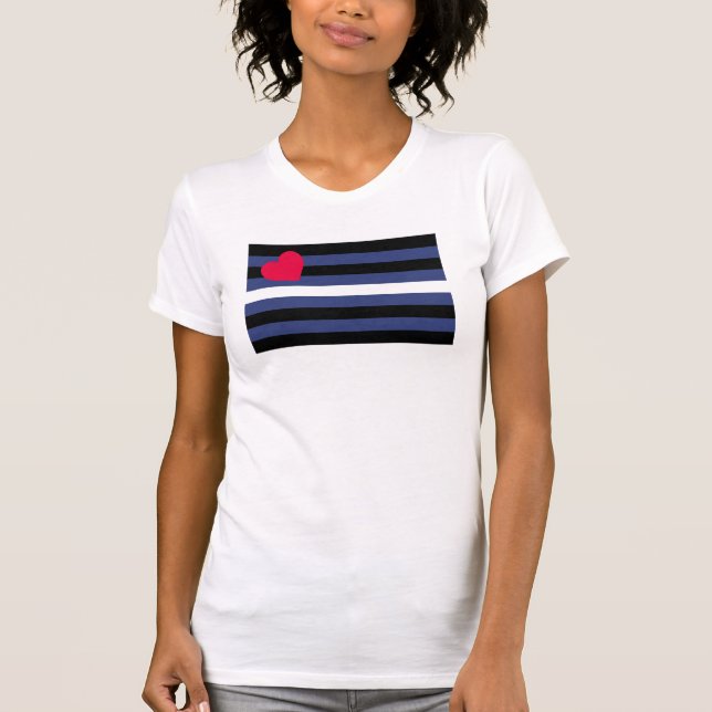 Camiseta Sinalizador do Orgulho de Couro (Frente)