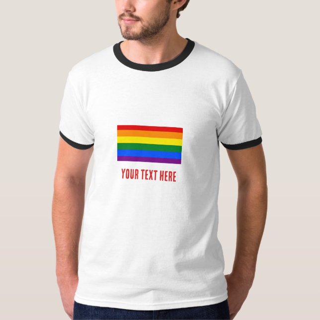 Camiseta Sinalizador LGBT Arco-Íris com o seu texto para o  (Frente)