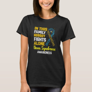 Camiseta Sindroma De Cima Nesta Família Ninguém Luta