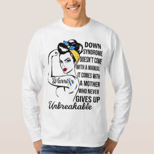 Camiseta Síndrome de Down Mãe Mãe Mãe Nunca Desiste De Awar
