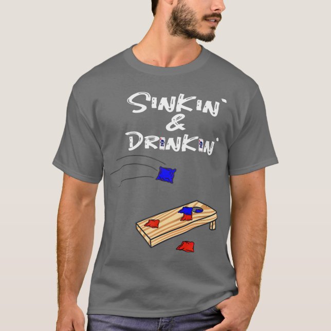 Camiseta Sinkin Drinkin Cornhole (Frente)