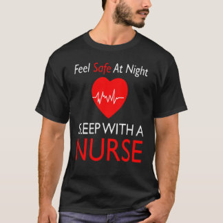 Camiseta Sinta-se Seguro Durante o Sono Noturno com um Cora