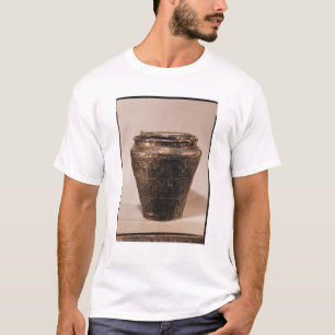 Camiseta Situla com três bandas decorativas do repousse