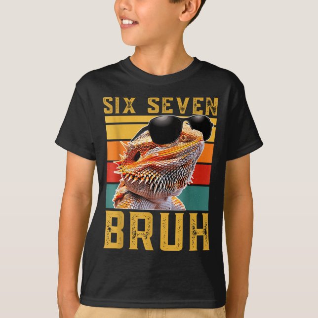 Camiseta Six Seven 6 7 67 Meme Funny Bearded Dragon Design  (Frente)