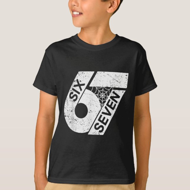 Camiseta Six Seven 6 7 Meme 6 7 Halloween Costume  (Frente)