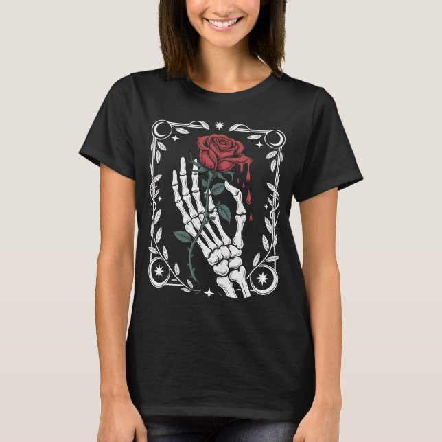 Camiseta Skeleton Hand Holding Rose Gothic T-Shirt for Dark (Frente)