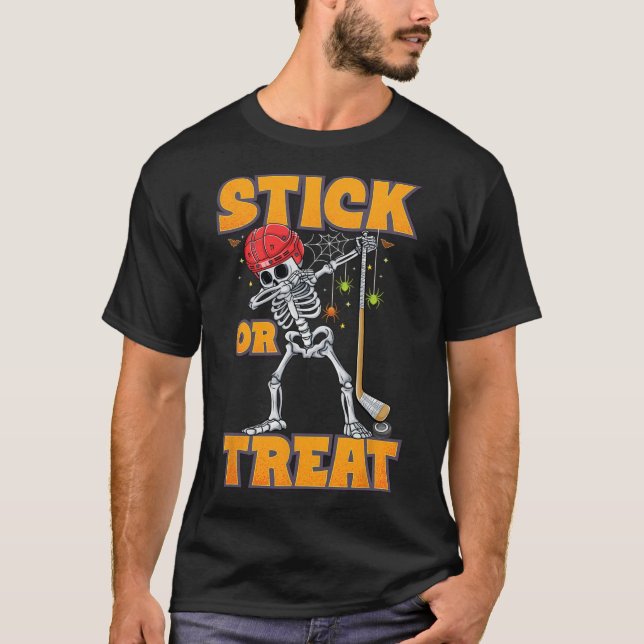 Camiseta Skeleton Ice Hockey Player Fumaça Halloween Boys (Frente)