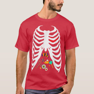 Camiseta Skeleton Rib Cage With Candies Scary Halloween Ske