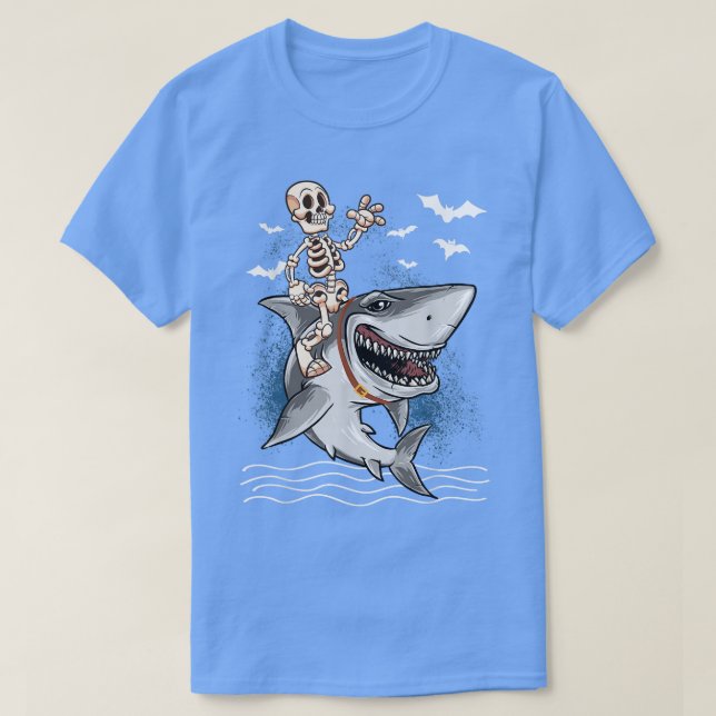 Camiseta Skeleton Riding Shark Happy Halloween Boys (Frente do Design)