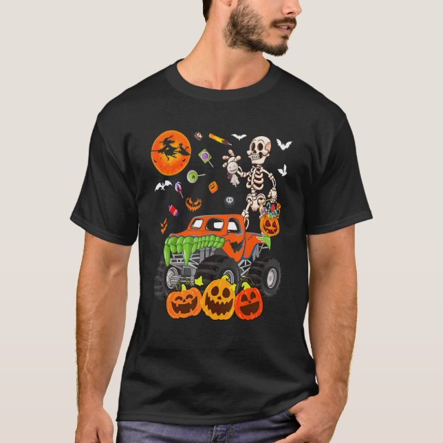 Camiseta Skeleton Segurando Candy Basket Pumpkin No Monstro (Frente)