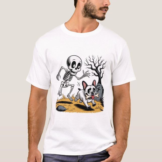 Camiseta Skeleton vs French Bulldog – Funny Halloween Chase (Frente)