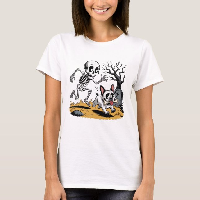 Camiseta Skeleton vs French Bulldog – Funny Halloween Chase (Frente)