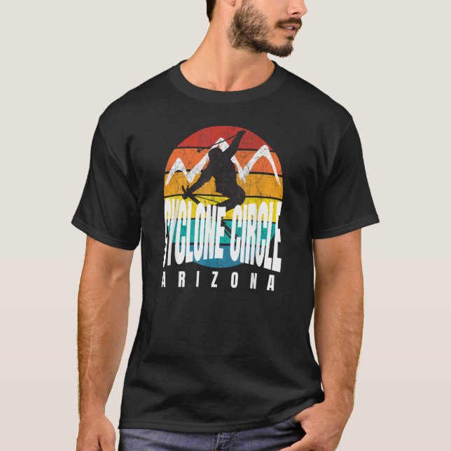 Camiseta Ski Cyclone Circle Rad Ski Jumper Retro Sunset Cyc (Frente)