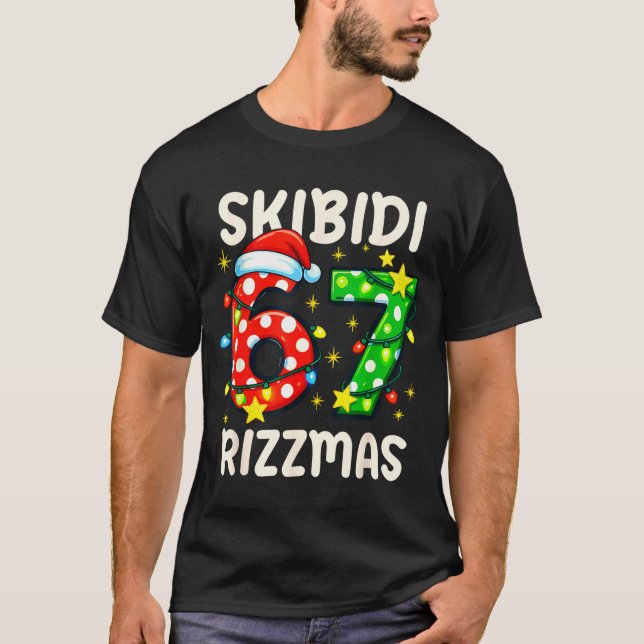 Camiseta Skibidi 67 Rizzmas Funny Six Seven Meme Christmas  (Frente)