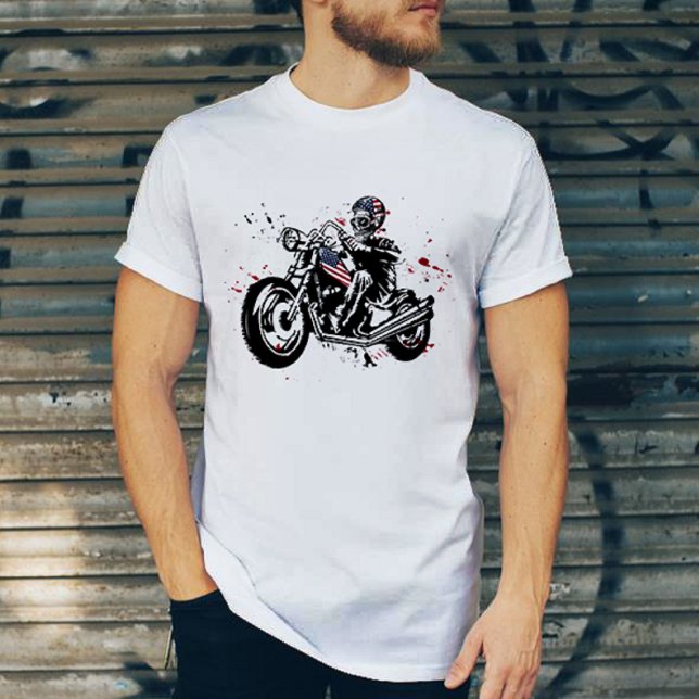 Camiseta Skull Biker com T-Shirt Helmet de bandeira america (Criador carregado)