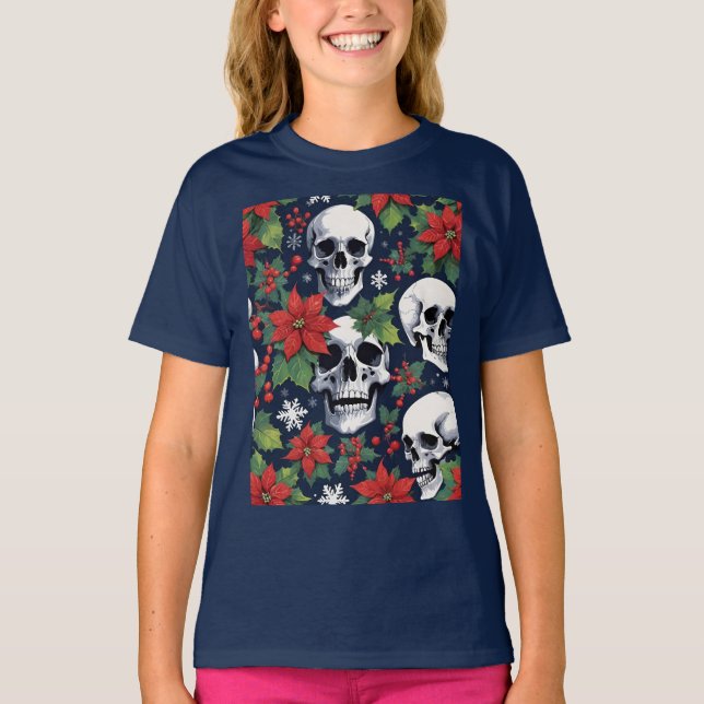 Camiseta Skull Christmas With Poinsettias & Snowflakes (Frente)