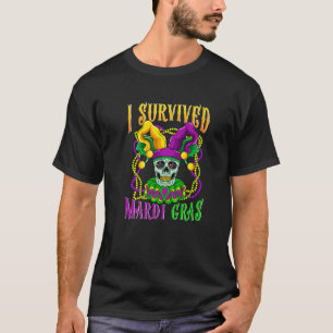 Camiseta Skull Mardi Gras Jester Skeleton I Sobreviveu a Mã