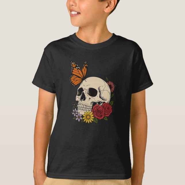 Camiseta Skulls Monarch Butterfly Flowers Halloween Men Wom (Frente)
