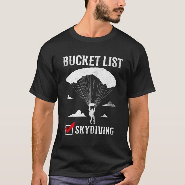 Camiseta Skydiving de Lista de baldes (Frente)