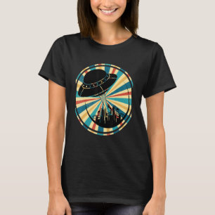 Camiseta Skyline Ufo Abdução Ficção Científica Retro Ufo